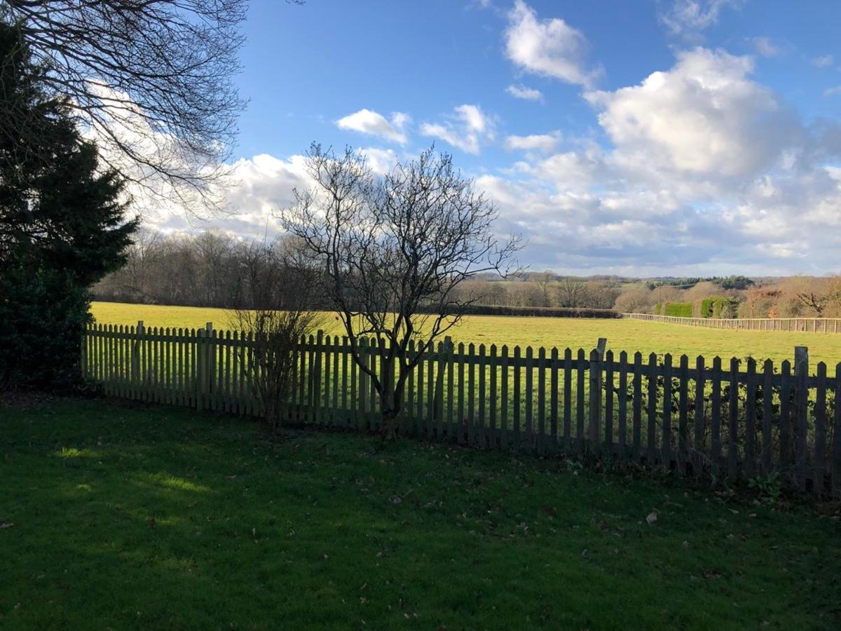 Self Contained Garden Studio With Stunning Views Sissinghurst Eksteriør billede